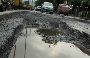 자카르타 내 도로 정비… 반둥회의 준비한다