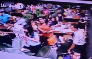 친구 커피 독살 혐의 Jessica Wongso, 20년 징역형 선고