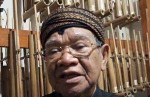 앙쿨룽의 계승자 한디만 옹