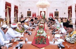 살만국왕, 인도네시아 하지 순례늘려 이슬람지도자와 간담회 개최