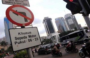 자카르타 중심부, 차량홀짝제에 이어 오토바이 금지령