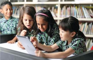 SIS 메가 바자회 안내