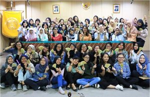 세종학당, UI에서 빗자루 만들기 체험 특강