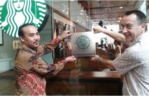 할랄법 시행되면…인증 받은 제품과 받지 않은 제품 모두 표기 必 생산, 유통 시설도 분리…제품 진열도 따로따로