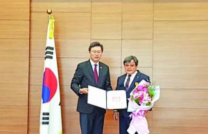 전민식 수석부회장 국민훈장 목련장 수훈