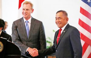 인도네시아 방문한 섀너핸 美 국방장관