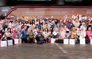 ‘뜨꼬 낭 자와’자와 횡단 로드쇼 출정