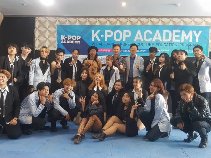 족자카르타서 첫선 보인 K-POP ACADEMY