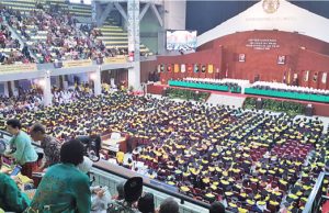 UI 한국어 학과 1학기 9명 졸업