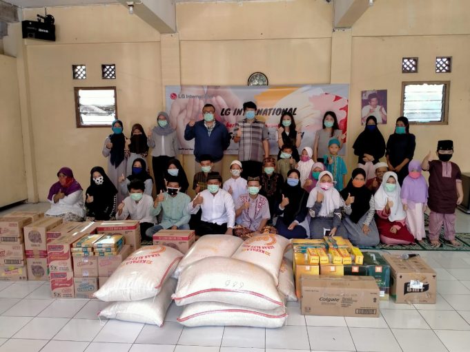 인도네시아 LG상사, 라마단 기간 고아원에 생필품 전달