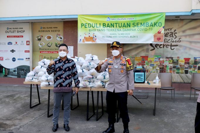 무궁화유통, 지역 주민에게 2억 루피아 상당 생필품 씀빠꼬 제공