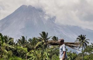 족자의 자랑, 므라피 (Merapi) 화산에 대하여