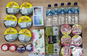 한인동포 COVID19 누계 50명…”의심되면 병실도 없어 출국할 수밖에” 대사관 코로나19 확진자 자가격리물품 지원