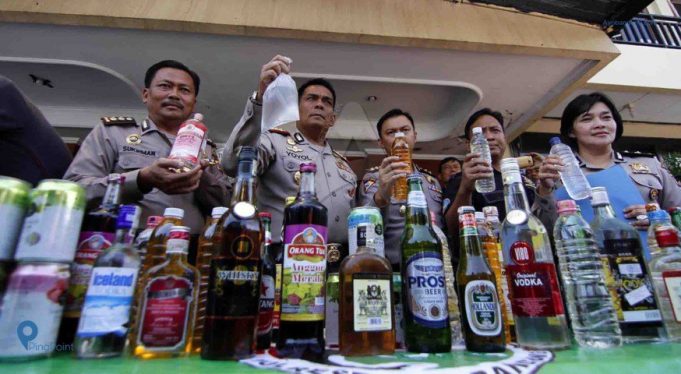 자카르타 의회, “주류 판매 위장 업소 집중 단속”