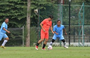 축구전설 리키아콥씨 경기 중 심장마비 사망