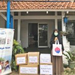 보육원 기념품 전달