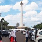 모나스광장 건국기념탑