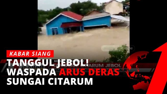 서부자와 찌따룸 강 제방 붕괴… 버까시군과 까라왕군 침수 비상