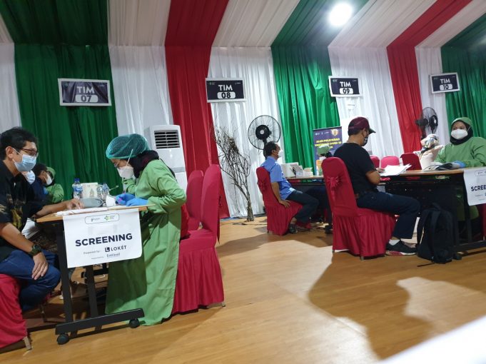 격리면제 발표에 재외국민 백신접종 대란 “정확한 정보없어 혼란가중”