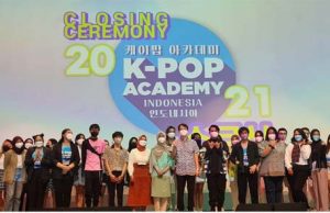 2021 케이팝 아카데미 수료식 마쳐
