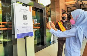 코로나19 감염자 22,000명 쇼핑몰 방문 거절