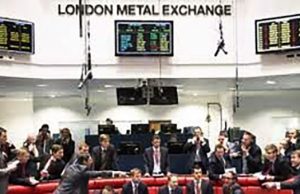 수십억 달러 니켈 시장이 붕괴된 이유는?