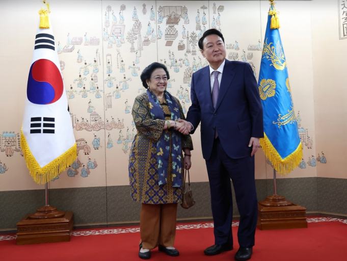 메가와티 전 대통령, 윤석열 대통령 예방