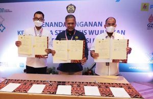 에너지 광물 자원부, 뻐르타미나- PLN 3자 협력으로 전기 차량 변환 가속화