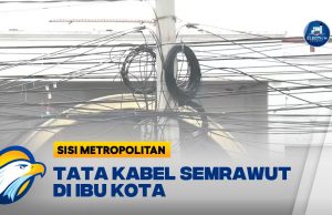 혼잡한 자카르타 전신주 유선 없앤다… 지하 매설 작업 중