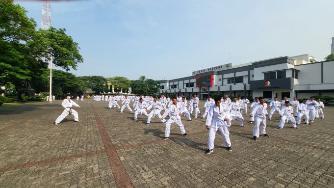 대통령 경호대에 한국인 태권도 사범의 열정