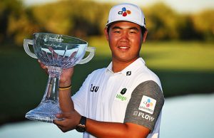 김주형 PGA투어 최연소 2승 “우즈와 비교 영광…꿈이 현실”