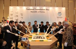 국경일 행사서 인니 장관 5명 비빔밥 외교 우정 다져