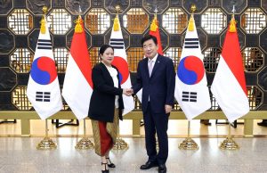 한국 인도네시아 국회의장 회동…김진표 – 푸안 국회의장 회담