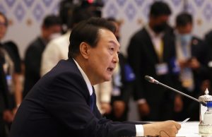 尹, 아세안에서 미 인태전략 한국판 선언… 중국 의존도 높은 아세안 전략필요