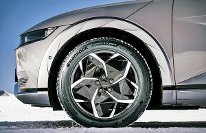 한국타이어, 전기차 타이어 전용 ‘아이온’ 출시