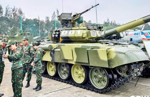 러시아제 무기 의존도 줄이는 베트남… ‘제2의 폴란드’ 가능할까