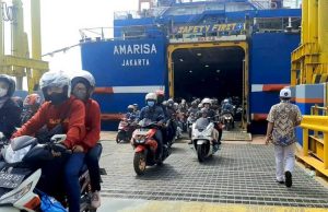 악천후로 머락항 운항 중단