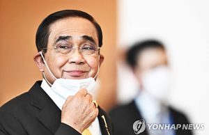 태국 쁘라윳 “내년 총선 후 2년간 더 총리직에”…집권 연장 의지
