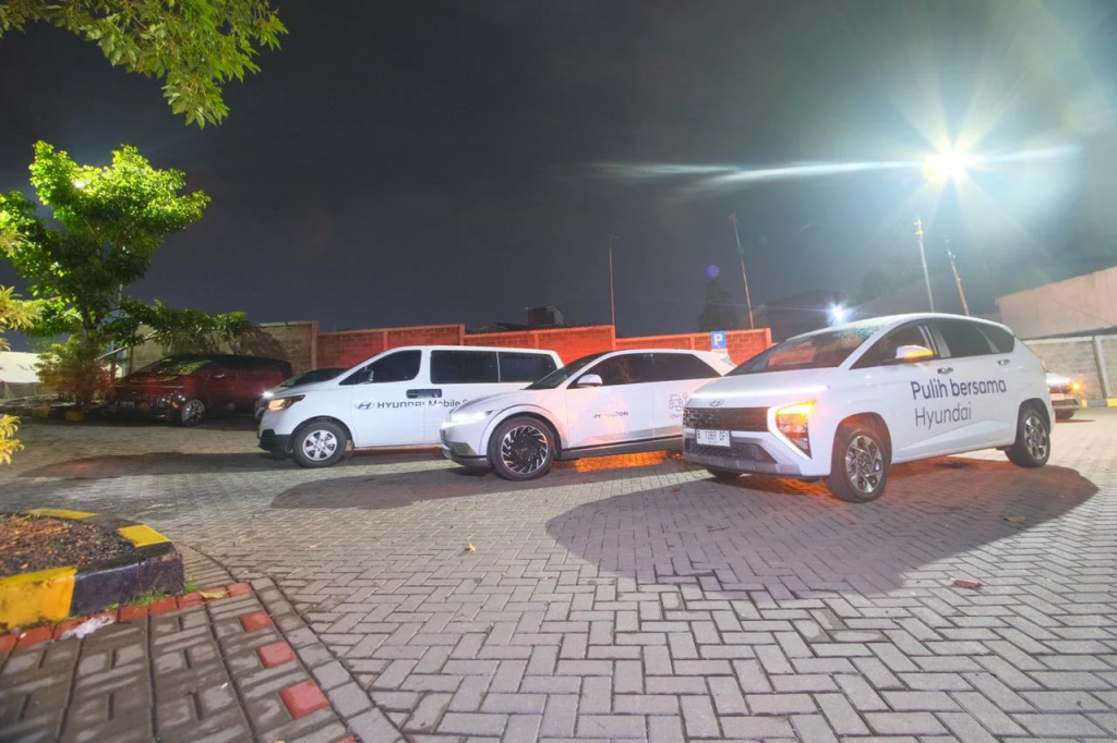 현대차 찌안주르 지진 피해 복구 지원 차량