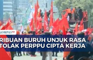 인니 대통령 일자리법 긴급명령에 노동자 대규모 시위