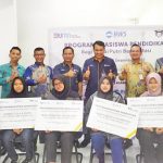 우리소다라은행, 20명에게 교육 장학금 전달