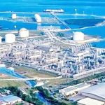 인도네시아-칼리만탄에-있는-LNG-생산공장-인도네시아-바닥LNG-홈페이지-캡처