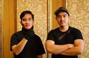 조코위 대통령 두 아들, 아버지 인기 업고 내년 선거 출마설