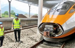 中기업 설계 자카르타-반둥 고속철도, 안전 문제 도마… 개통 연기