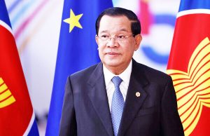 아들 비판한 언론 폐쇄 조치한 캄보디아 훈센