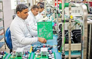 중국발 ‘세계의 공장’ 인도 찾는 삼성·LG