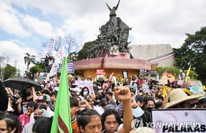 필리핀 ‘피플 파워’ 37주년에 “마르코스 반대”
