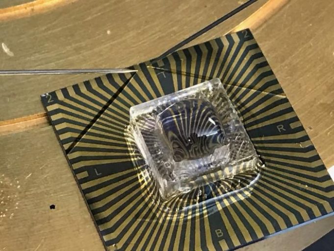 코로나19? 독감? 감염 10초 내 판독 나노물질 센서 개발