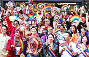“게이·레즈비언 환영”…태국, 성소수자 적극 유치