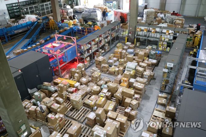 한국, 개인통관고유부호 도용신고 60% 급증… 10건 중 7건은 ‘해외 셀러’가 저질러